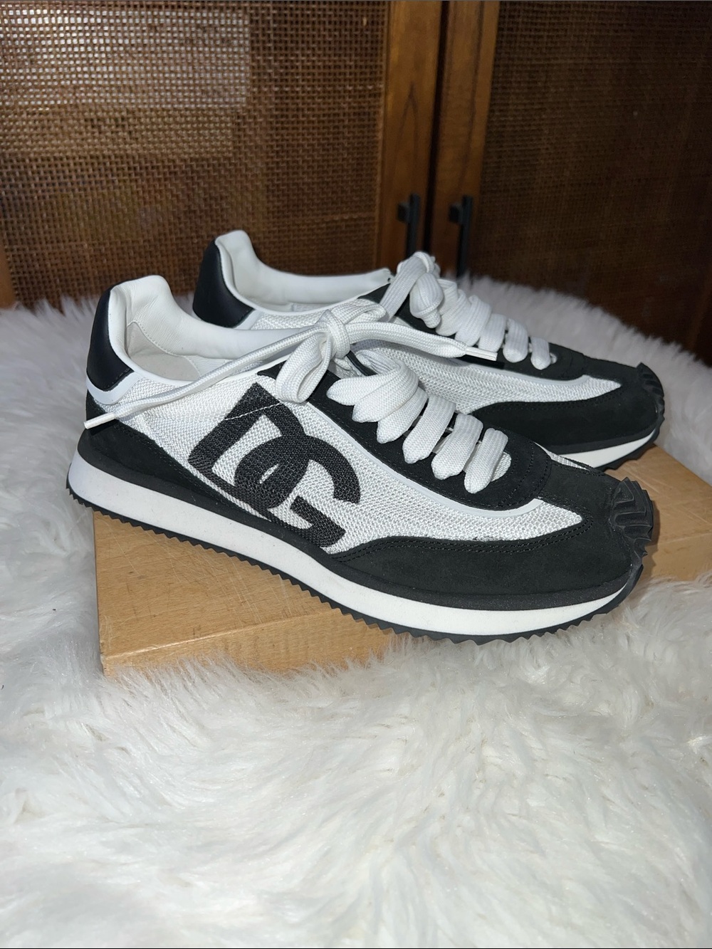 Dolce & Gabbana Colorblocked Low-Top Sneakers